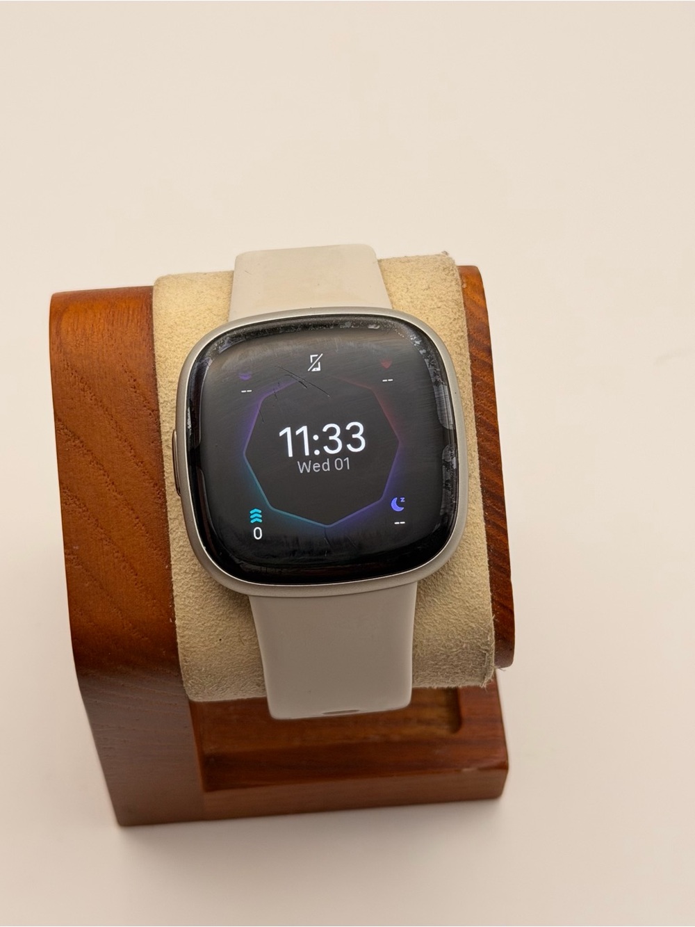 Fitbit Sense 2, Tested, Silver/white, Good, New Band, Charger Included, - Picture 3 of 8